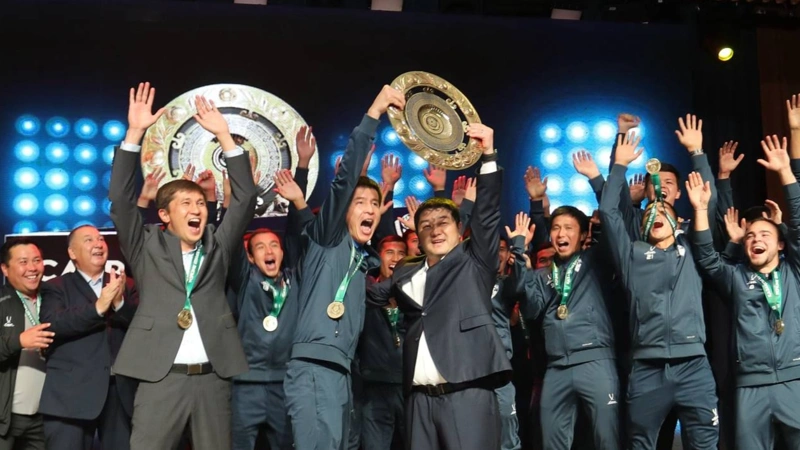 «Каспий» вышел в Премьер-лигу 