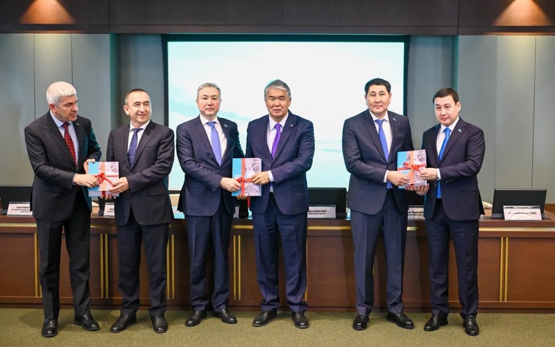 «Arǵyqazaq mıfologııasy» «Arǵyqazaq mıfologııasy»