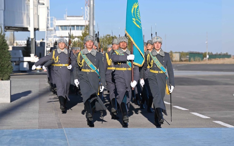 Әзербайжан Президенті Ильхам Әлиев Қазақстанға мемлекеттік сапармен келді Әзербайжан Президенті Ильхам Әлиев Қазақстанға мемлекеттік сапармен келді