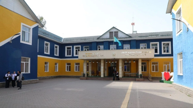 В Алматы обсудили проект расширения школы и изъятие земель в Турксибском районе