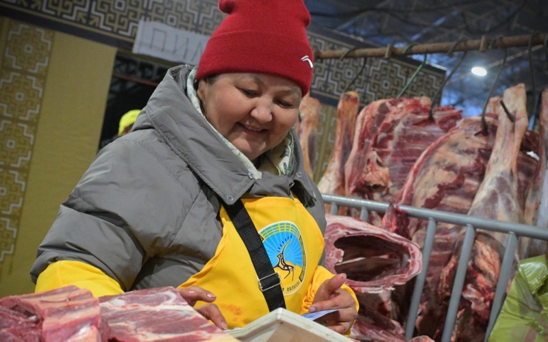 Лучшую продукцию по сниженным ценам представили павлодарцы на ярмарке в Астане Лучшую продукцию по сниженным ценам представили павлодарцы на ярмарке в Астане