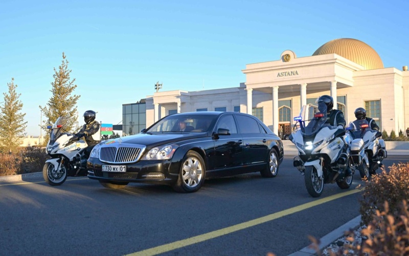 Әзербайжан Президенті Ильхам Әлиев Қазақстанға мемлекеттік сапармен келді Әзербайжан Президенті Ильхам Әлиев Қазақстанға мемлекеттік сапармен келді