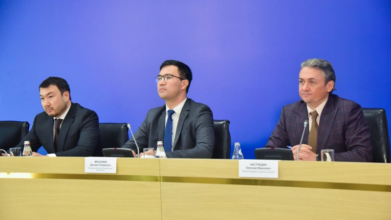 Албания тәжірибесі: Қазақстан жасанды интеллектіге министрдің қызметін сеніп тапсыра ала ма 