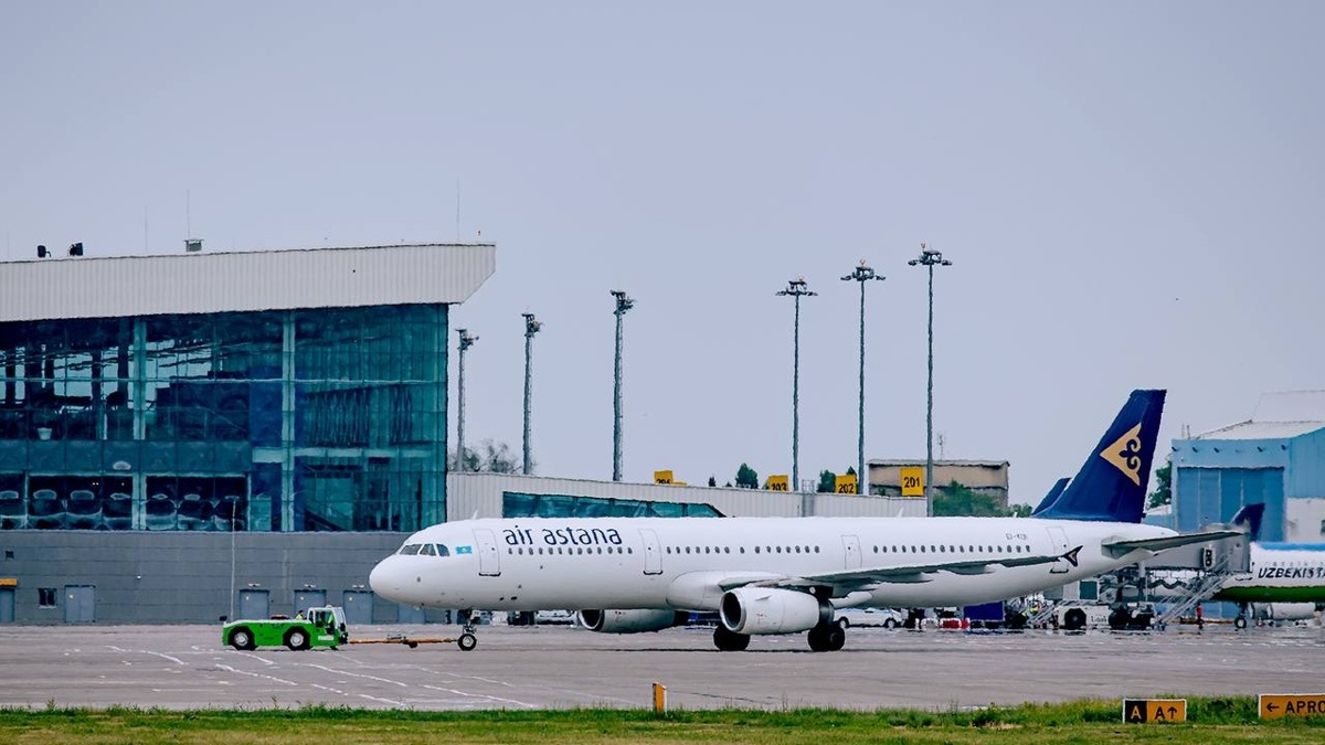 Air Astana мен FlyArystan авиаотын көлемі бойынша бұрмаланған мәліметтер үшін жауапқа тартылды