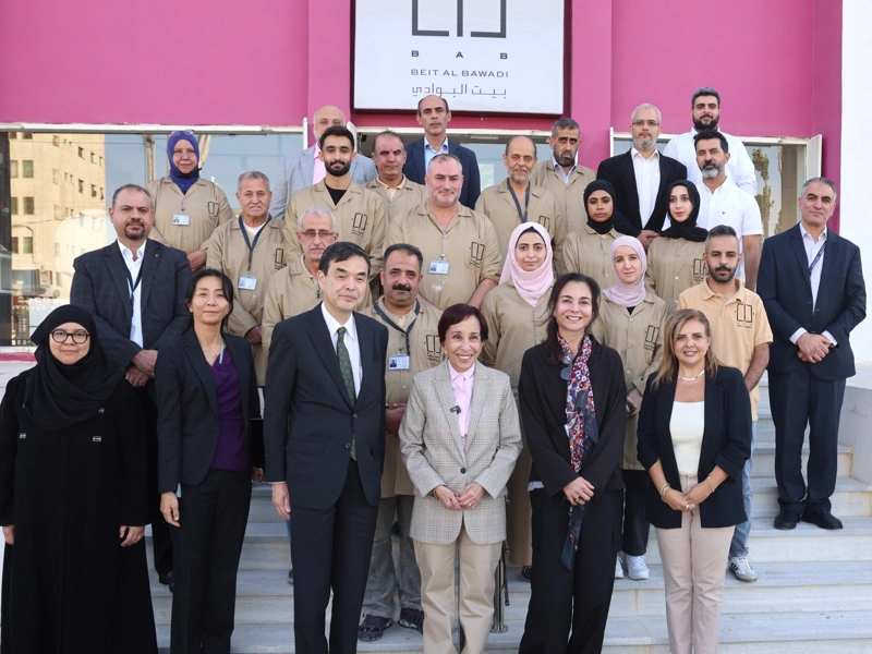 Japan donates equipment to support pottery training project in Jordan