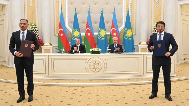 ҳужжатларни имзолаш маросими