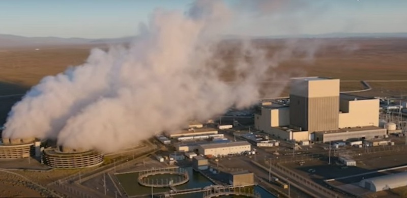 Amazon eyes nuclear future for data centers with X-energy partnership Amazon, nuclear plant, data center
