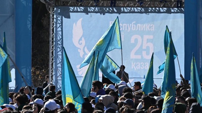 Алматыда Республика күні қалай атап өтіледі Алматыда Республика күні қалай атап өтіледі