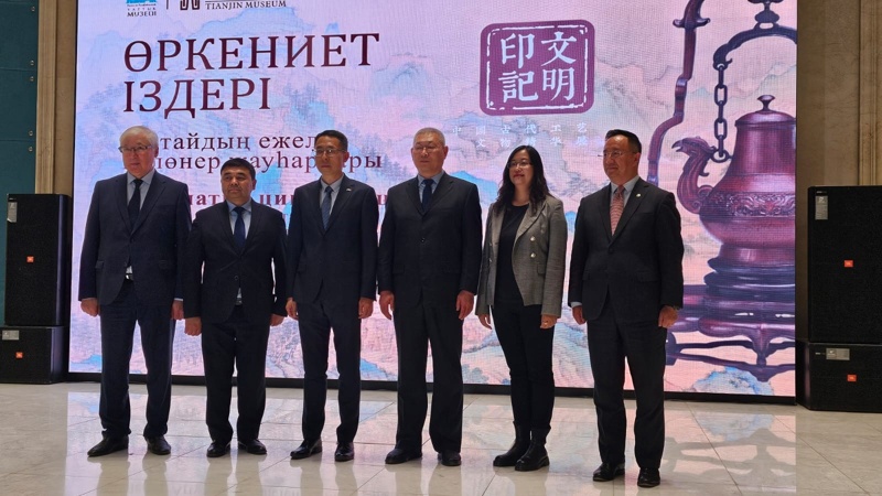 Ұлттық музейінде «Өркениет іздері – Қытайдың ежелгі қолөнер жауһарлары» атты көрме ашылды Ұлттық музейінде «Өркениет іздері – Қытайдың ежелгі қолөнер жауһарлары» атты көрме ашылды