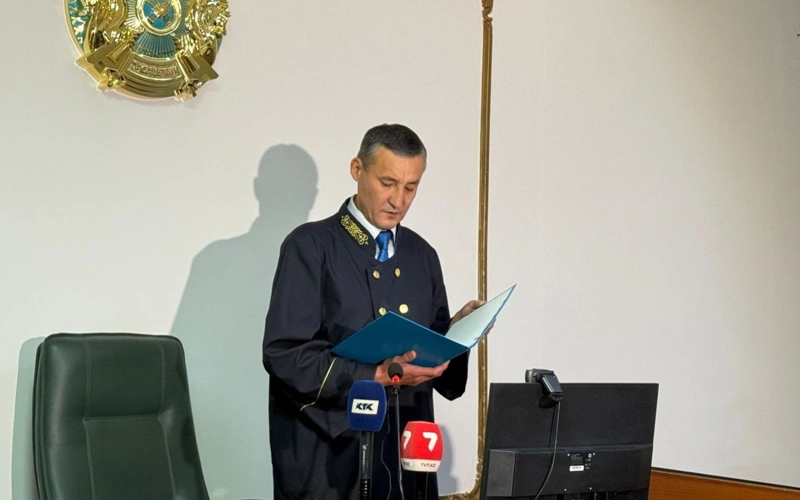 Aqtóbede dárigerdi óltirgen meıirger sottaldy