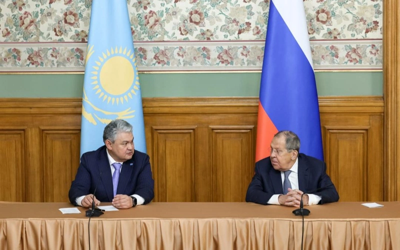 Официальный визит главы МИД Казахстана в Россию: о чем говорили Кошербаев и Лавров