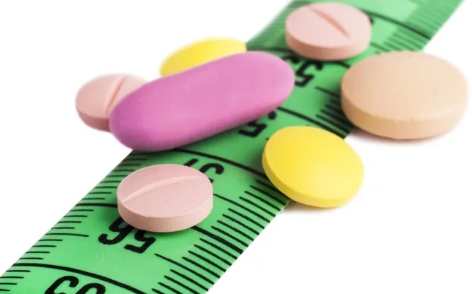 Лечат душу, но меняют тело: как антидепрессанты влияют на вес