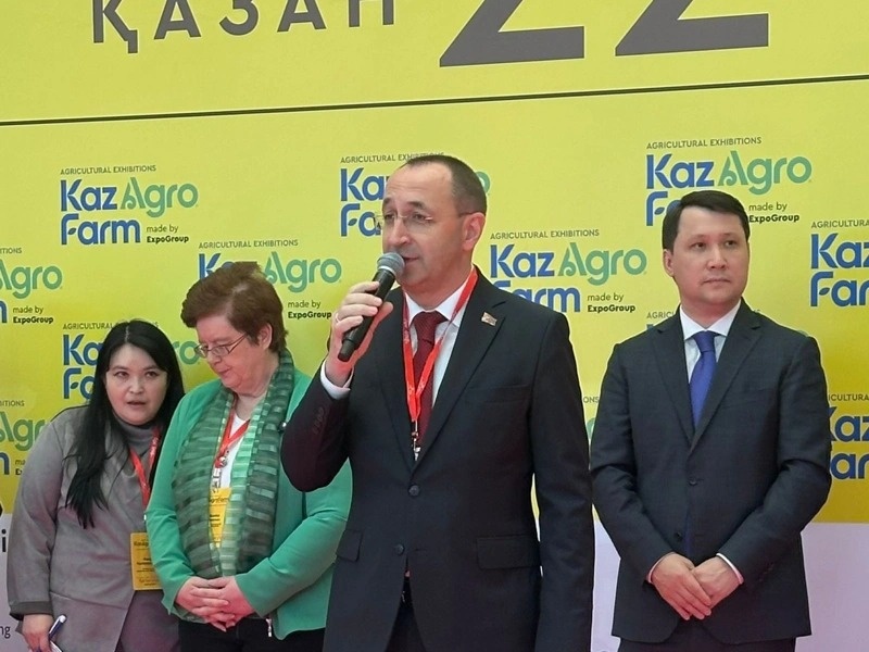 Kazakhstan, EU eye greater cooperation at agro-industrial exhibitions in Astana 