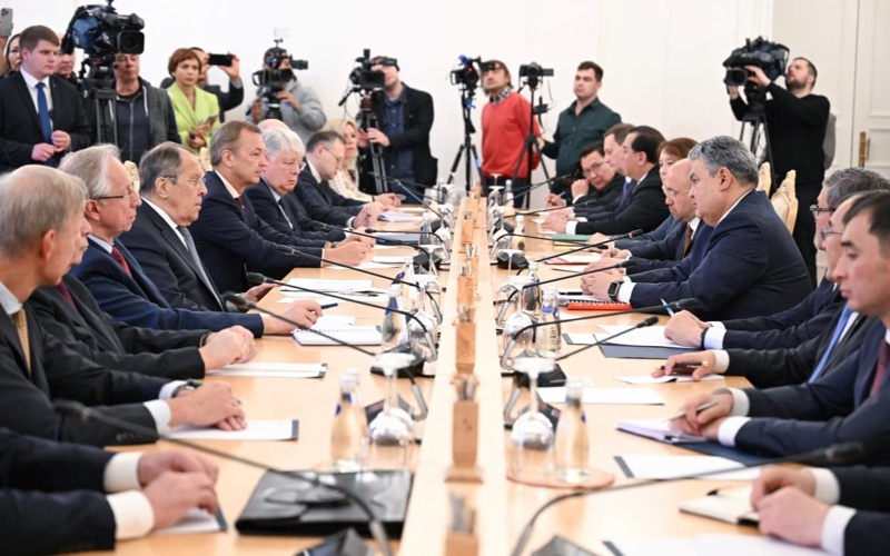 Qazaqstan SІM basshysynyń Reseıge resmı sapary: Kósherbaev pen Lavrov ne talqylady?