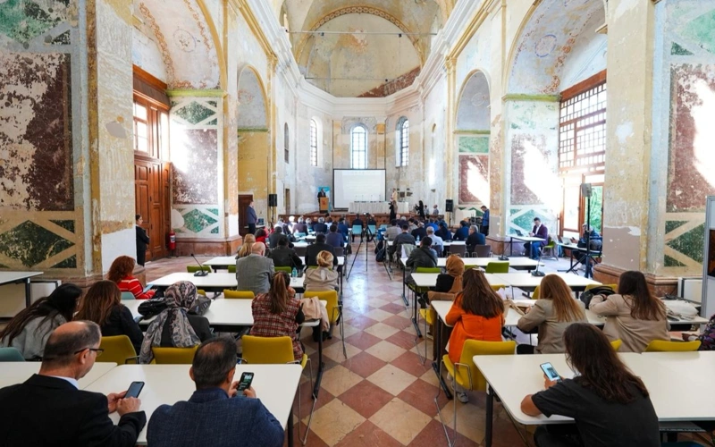 Ведущие археологи тюркского мира обсудили совместные проекты в Газиантепе