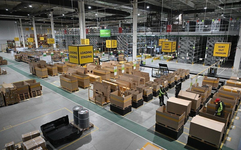 Respýblıka kúni qarsańynda Almaty qalasynda áleýmettik salany damytýǵa, qalalyq ınfraqurylymdy jańǵyrtýǵa, ómir súrý sapasyn arttyrýǵa jáne ekonomıkalyq áleýetti keńeıtýge baǵyttalǵan 60-tan astam joba júzege asyrýdyń sońǵy kezeńine jetti. 