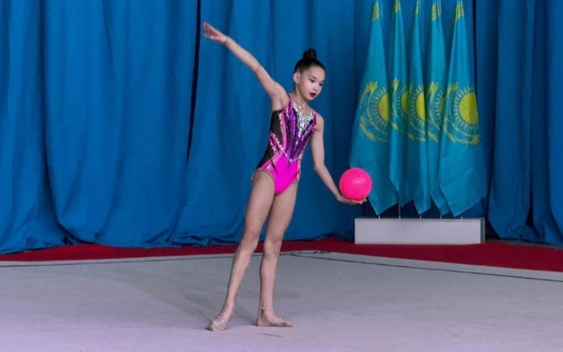 Astanada kórkem gımnastıkadan Grand Prix Alem básekesi bastaldy