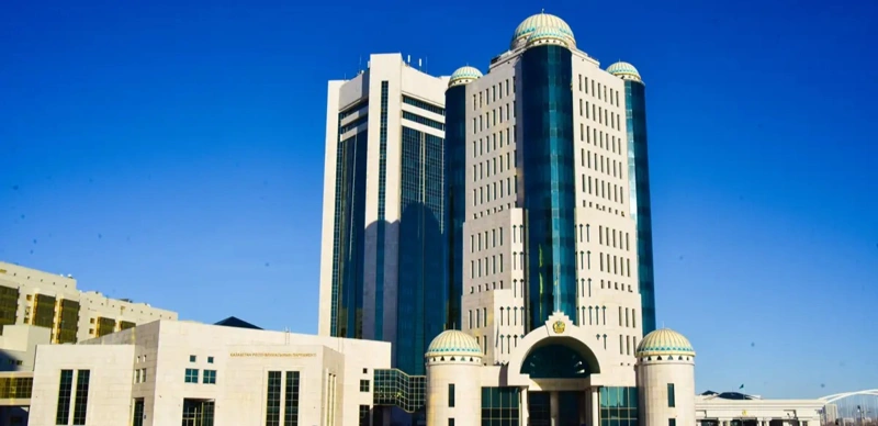 Kazakh Senate to debate draft law on AI