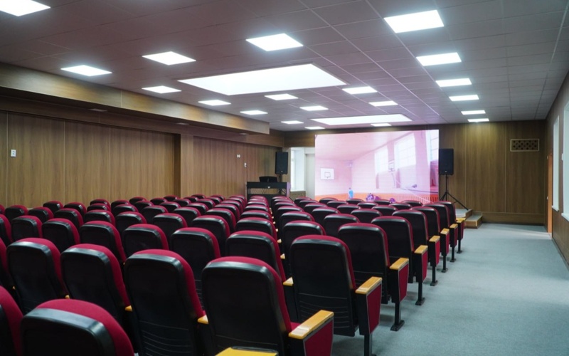 В преддверии Дня Республики новую школу взамен аварийной открыли в Кокшетау