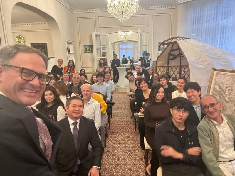 Brussels hosts festive concert in honor of Kazakhstan's Republic DayBrussels hosts festive concert in honor of Kazakhstan's Republic Day Brussels hosts festive concert in honor of Kazakhstan's Republic Day