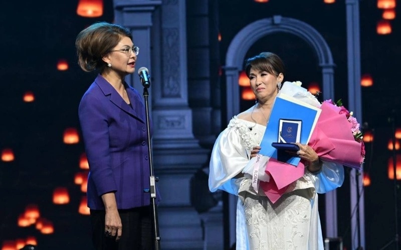 Kazakh President congratulates Tolkyn Zabirova on her artistic anniversary Kazakh President congratulates Tolkyn Zabirova on her artistic anniversary