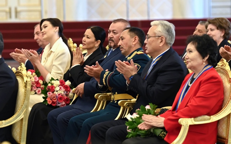 Мемлекет басшысы Қасым-Жомарт Тоқаевтың Республика күніне арналған салтанатты жиында сөйлеген сөзі Мемлекет басшысы Қасым-Жомарт Тоқаевтың Республика күніне арналған салтанатты жиында сөйлеген сөзі