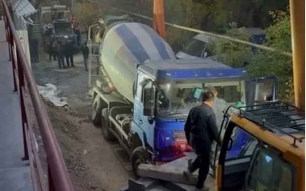 Ресейдегі ағаш ұстасының орыс порно кастингі