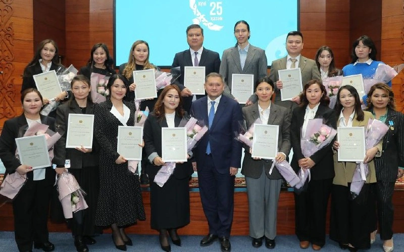 ученые сертификат жилье квартира 