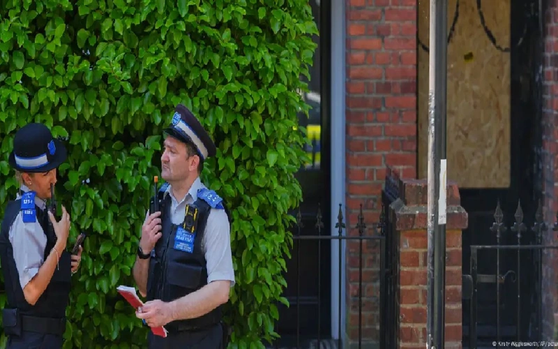 Англия полиция