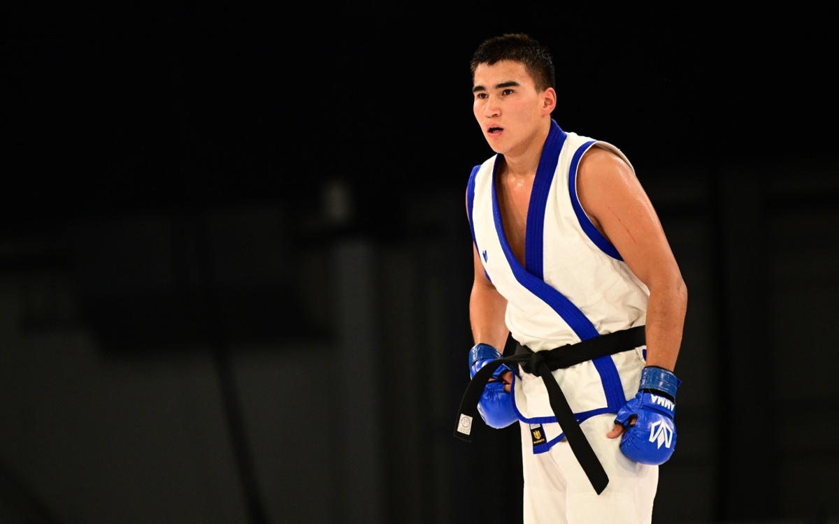 Кэндис Лука порно онлайн