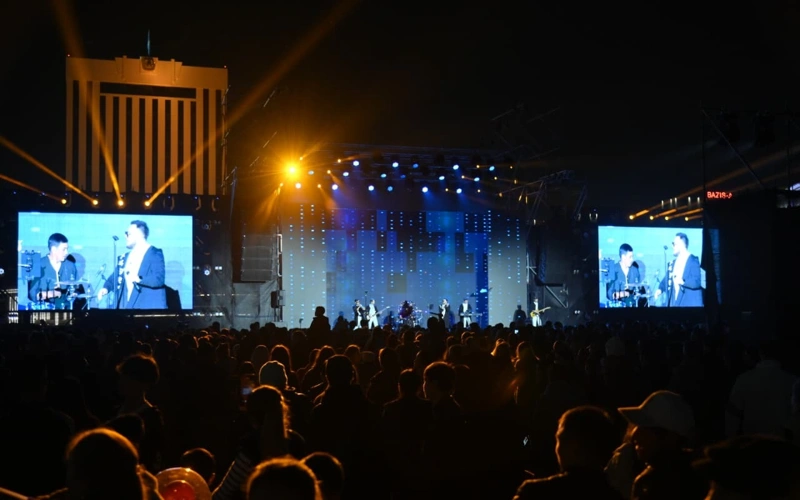 В Шымкенте День Республики превратился в народное торжество