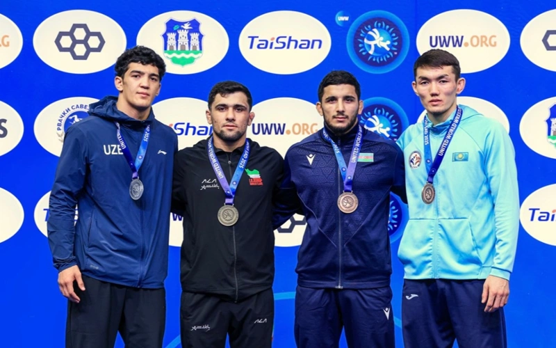 Казахстанские борцы завоевали три медали на чемпионате мира U23 в Сербии