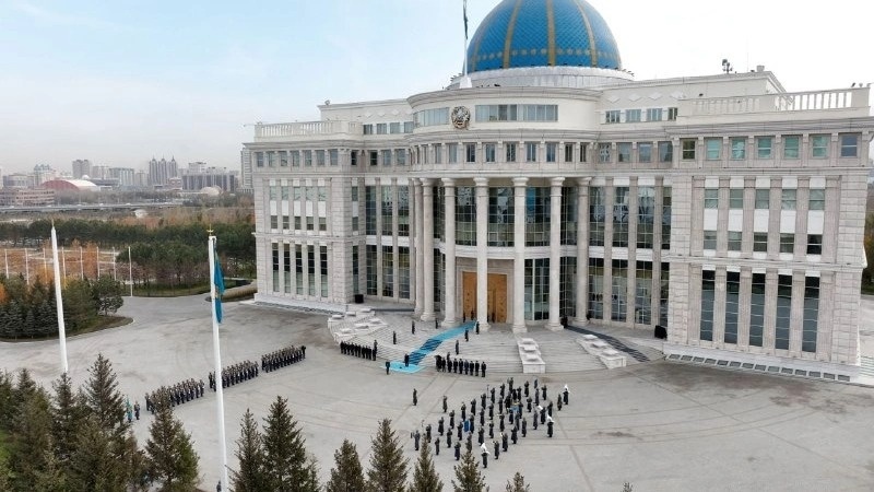 давлат байроғини кўтариш маросими давлат байроғини кўтариш маросими