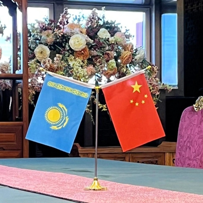 How many tourists visit Khorgos each day How many tourists visit Khorgos each day