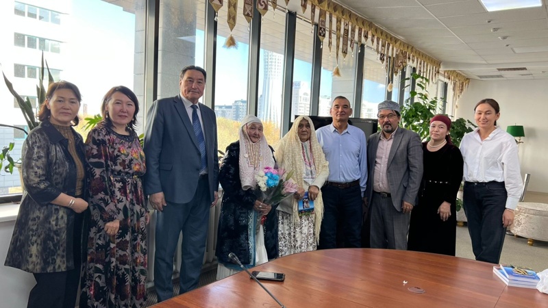 айтыскер ақын Шәуел Шұғанқызы