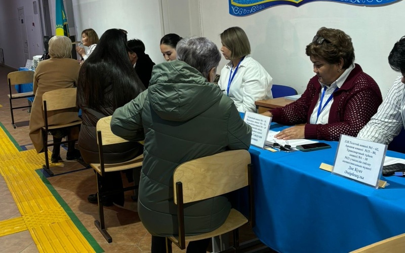 Ақтөбеде түрлі деңгейдегі мәслихаттардың сайлауы өтіп жатыр Ақтөбеде түрлі деңгейдегі мәслихаттардың сайлауы өтіп жатыр