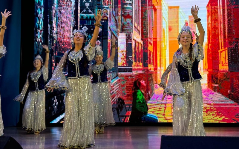 Небо, радость и единство: Шымкент отметил праздник в ярких красках Небо, радость и единство: Шымкент отметил праздник в ярких красках