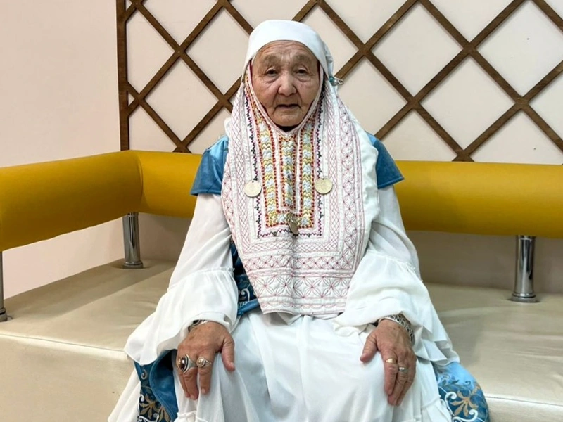 айтыскер ақын Шәуел Шұғанқызы