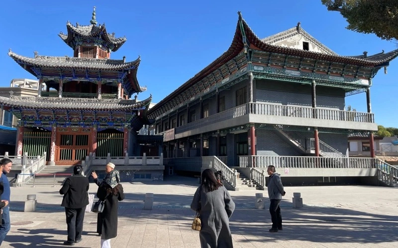 Кульджа очаровывает туристов: гостеприимство казахов в сердце Синьцзяна