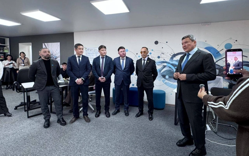 креативный IT-центр Esil.AI