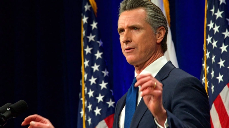 Губернатор Калифорнии 