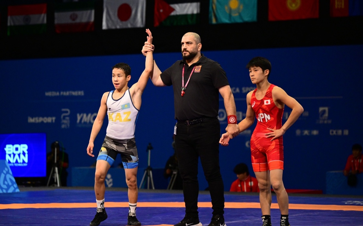 Александра Ивановская порно көру Украиналық свингерлердің порносын қараңыз