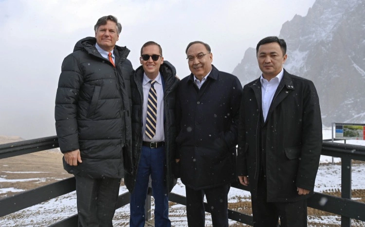 Ташкенттен келген транссексуалдар