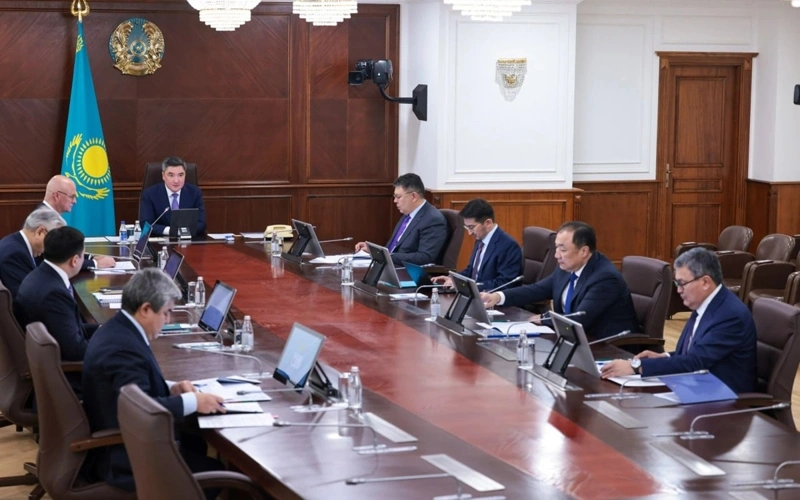 Олжас Бектенов