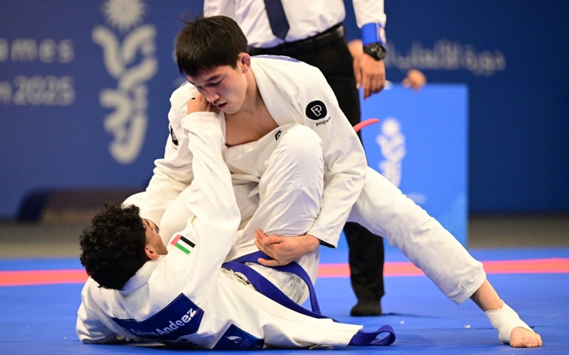 Джиу-джитсу: Абдулла Батырбек вышел в финал юношеской Азиады