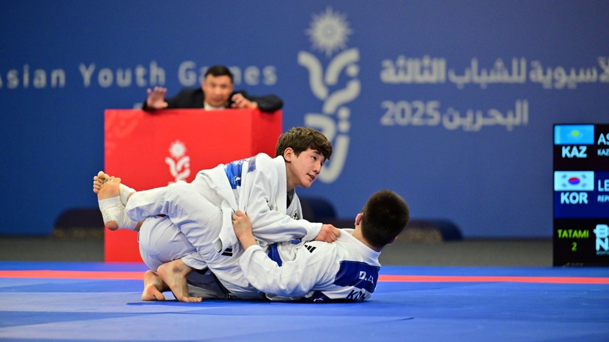 HD форматында екі жұп арасындағы әдемі секс