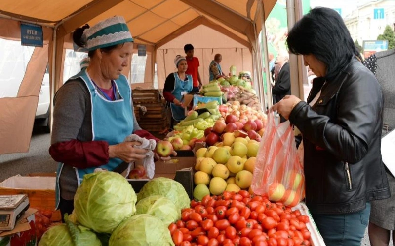 Алматыда азық-түлік бағасын тұрақтандыру жөнінде ірі сауда желілерімен меморандумға қол қойылды