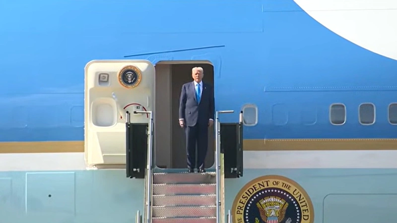 Трамп снижает китайские пошлины после встречи Си Цзиньпином