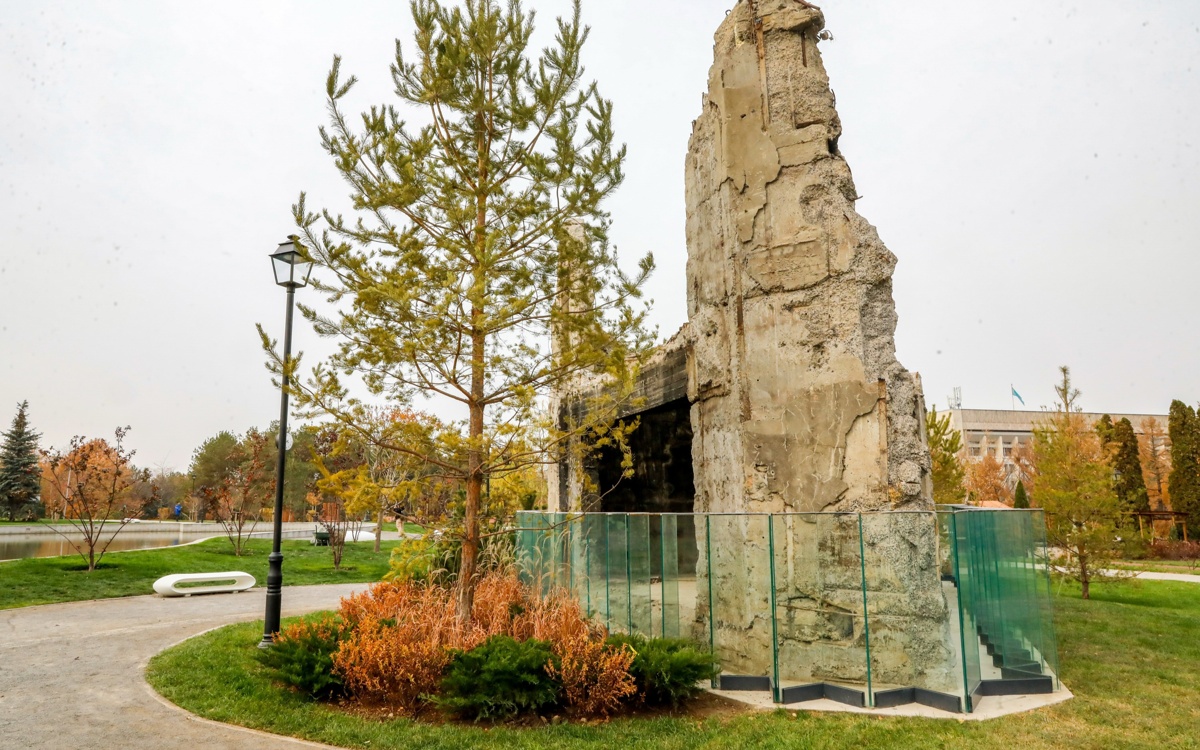 Кировоград облысы, Гайворон қаласынан жыныстық қатынасқа түсу