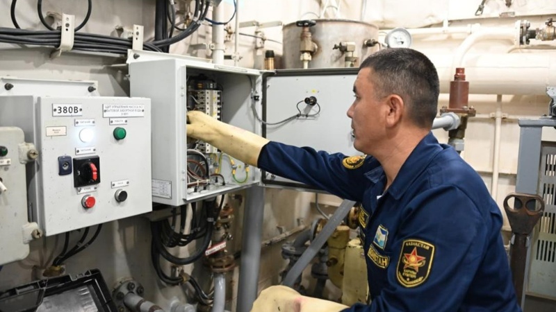 Қазақстан Әскери-теңіз күштерінің кемелері қысқы кезеңге дайын Қазақстан Әскери-теңіз күштерінің кемелері қысқы кезеңге дайын